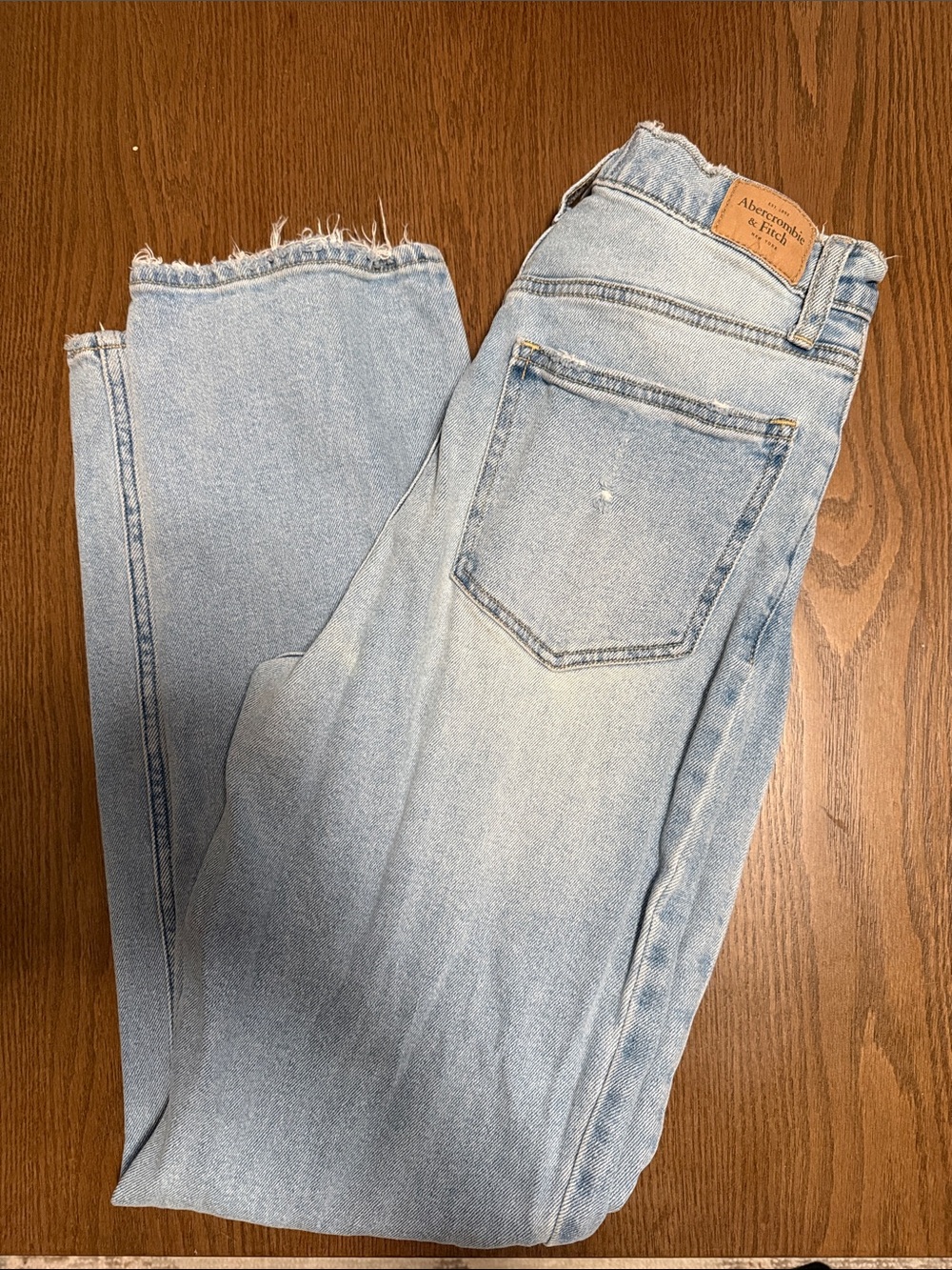 Abercrombie & Fitch 90s Light Blue Straight Leg Jeans